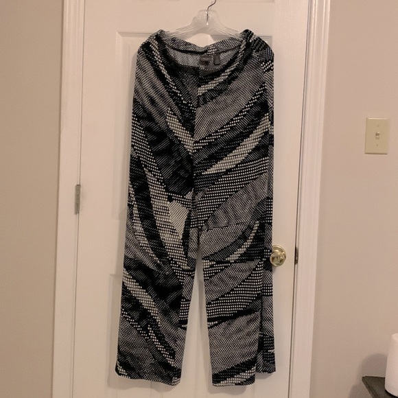 Traveler’s size 1 poly/spandex pant - Picture 1 of 4